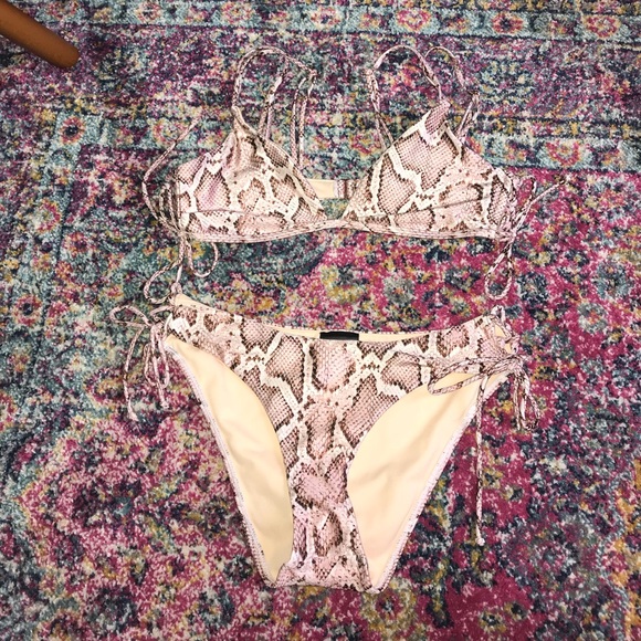 La Hearts Other - pink snakeskin bikini